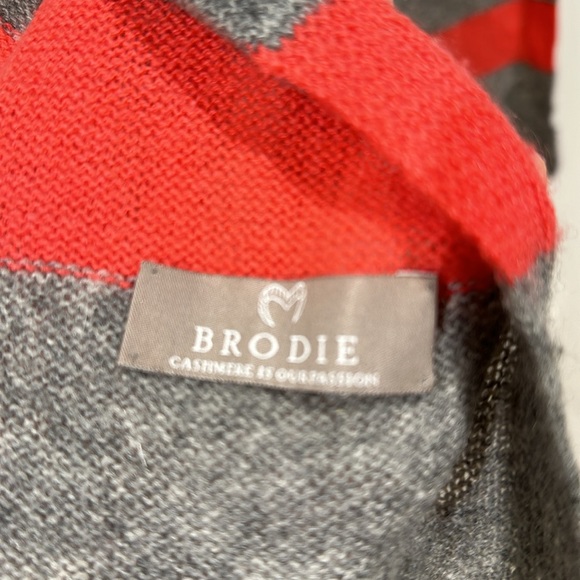 Cashmere scarf grey and pink - Picture 3 of 3